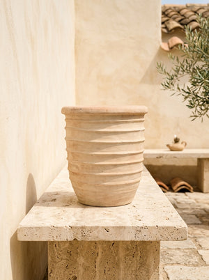 Pot TRIADE